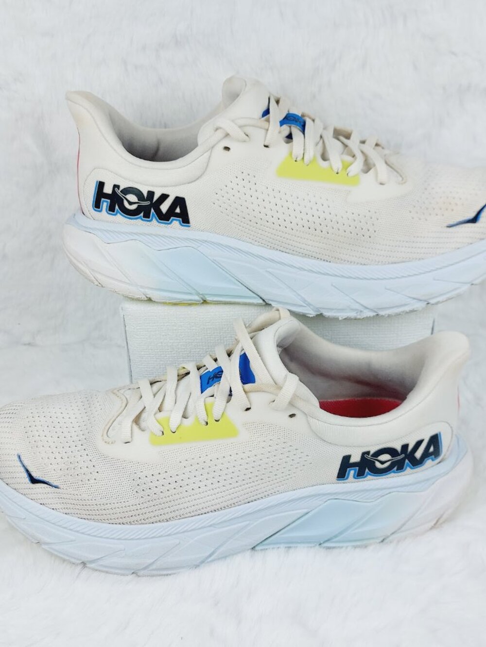 Hoka One One Men's Blanc De Blanc Virtual Blue Arahi 7 Running Shoes Size 9D - Picture 2 of 8
